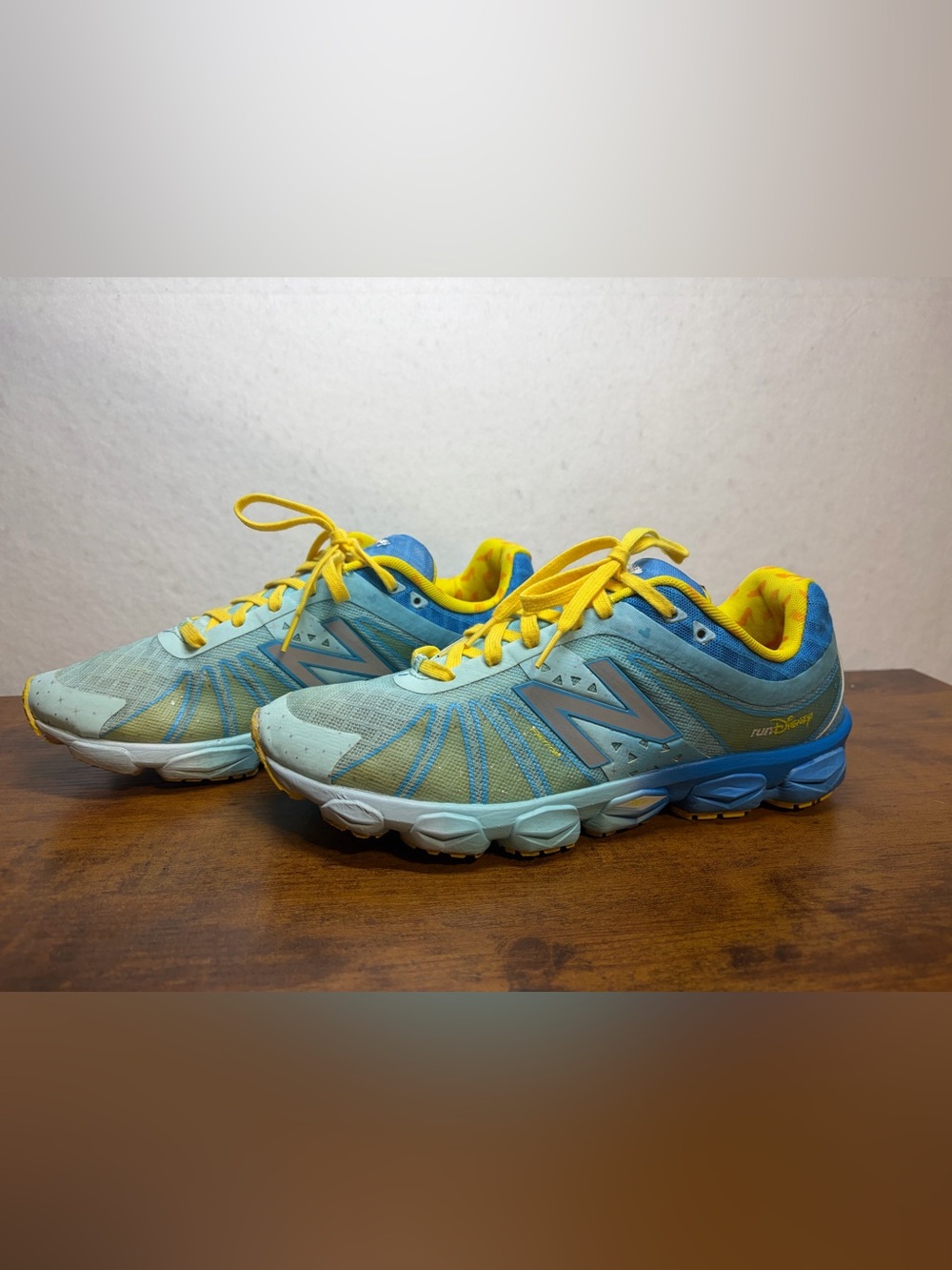 New Balance 890v4 runDisney "Cinderella" limited edition